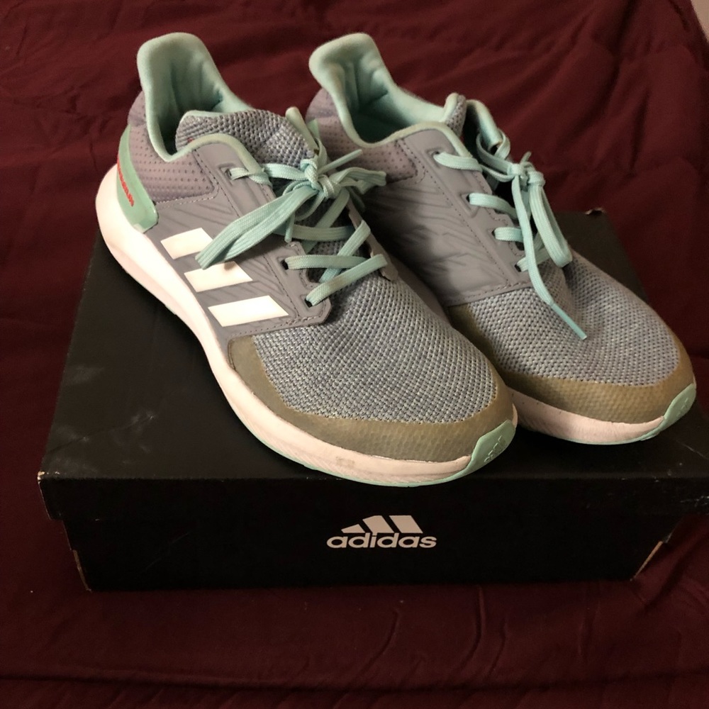 Adidas size young 3